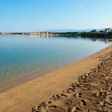 Daire Family-friendly With Swimming Pool Povljana, Pag - 244 Povljana