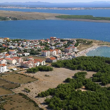 Family Friendly With A Swimming Pool Povljana, Pag - 244 公寓 波弗加纳