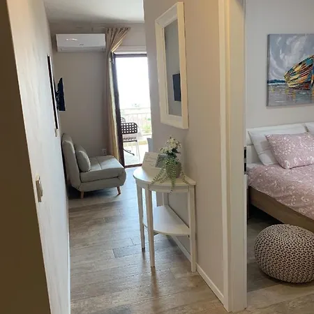 Family-friendly With Swimming Pool Povljana, Pag - 244 דירה