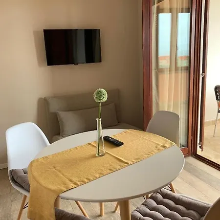 Family Friendly With A Swimming Pool Povljana, Pag - 244 * 波弗加纳