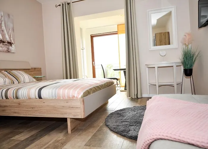 Apartman Family-friendly With Swimming Pool Povljana, Pag - 244 *