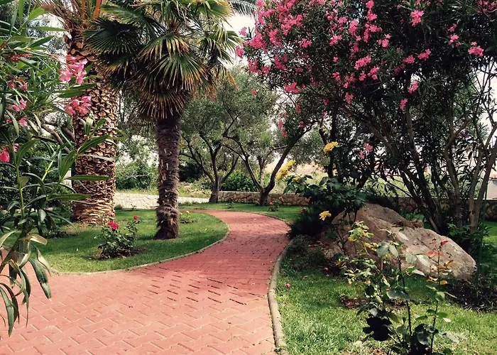 Apartamento Family-friendly With Swimming Pool Povljana, Pag - 244