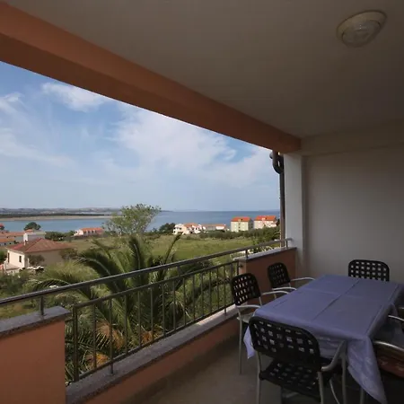 Family-friendly With Swimming Pool Povljana, Pag - 244