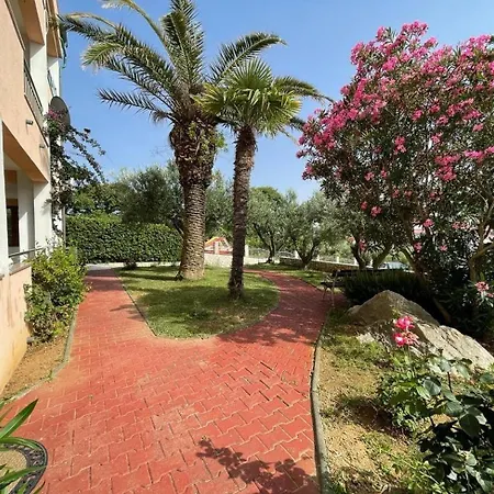 Family-Friendly Apartments With Swimming Pool Povljana, Pag - 244 Apartman *