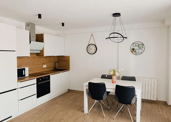 Family-Friendly Apartments With Swimming Pool Povljana, Pag - 244
