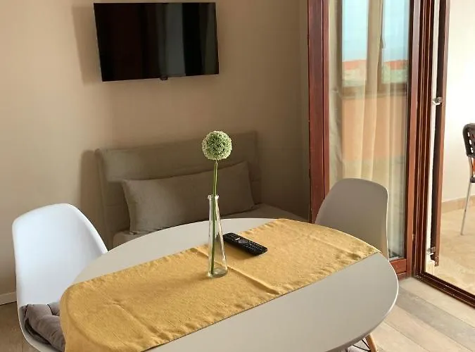 Family-friendly With Swimming Pool Povljana, Pag - 244 * 포블랴나